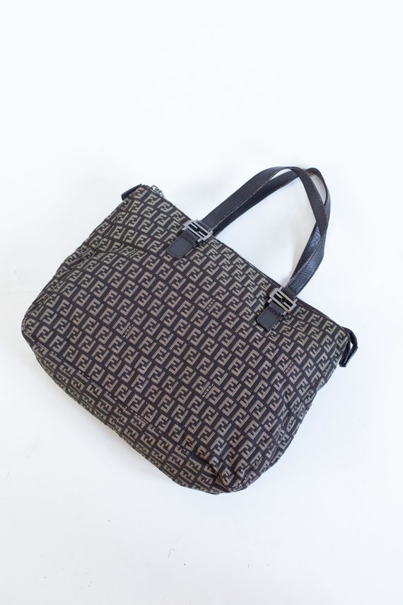 FENDI Vintage Zip Tote in Black Zucchino Canvas M… - image 5