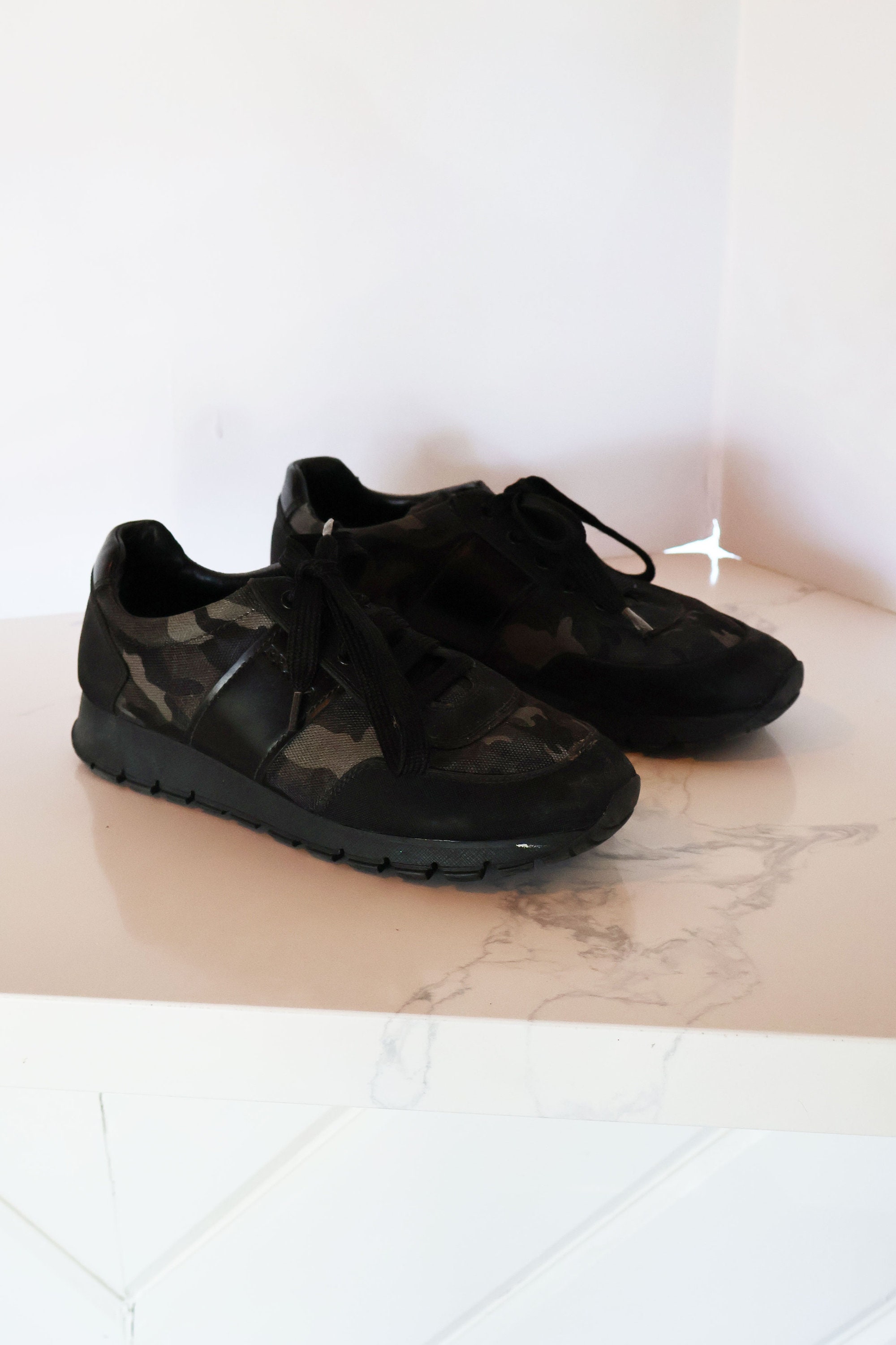 PRADA ジャーマントレーナー 38 スニーカー Y2K ヴィンテージ 古着 PRADA ジャーマントレーナー 38 スニーカー Y2K ヴィンテージ 古着