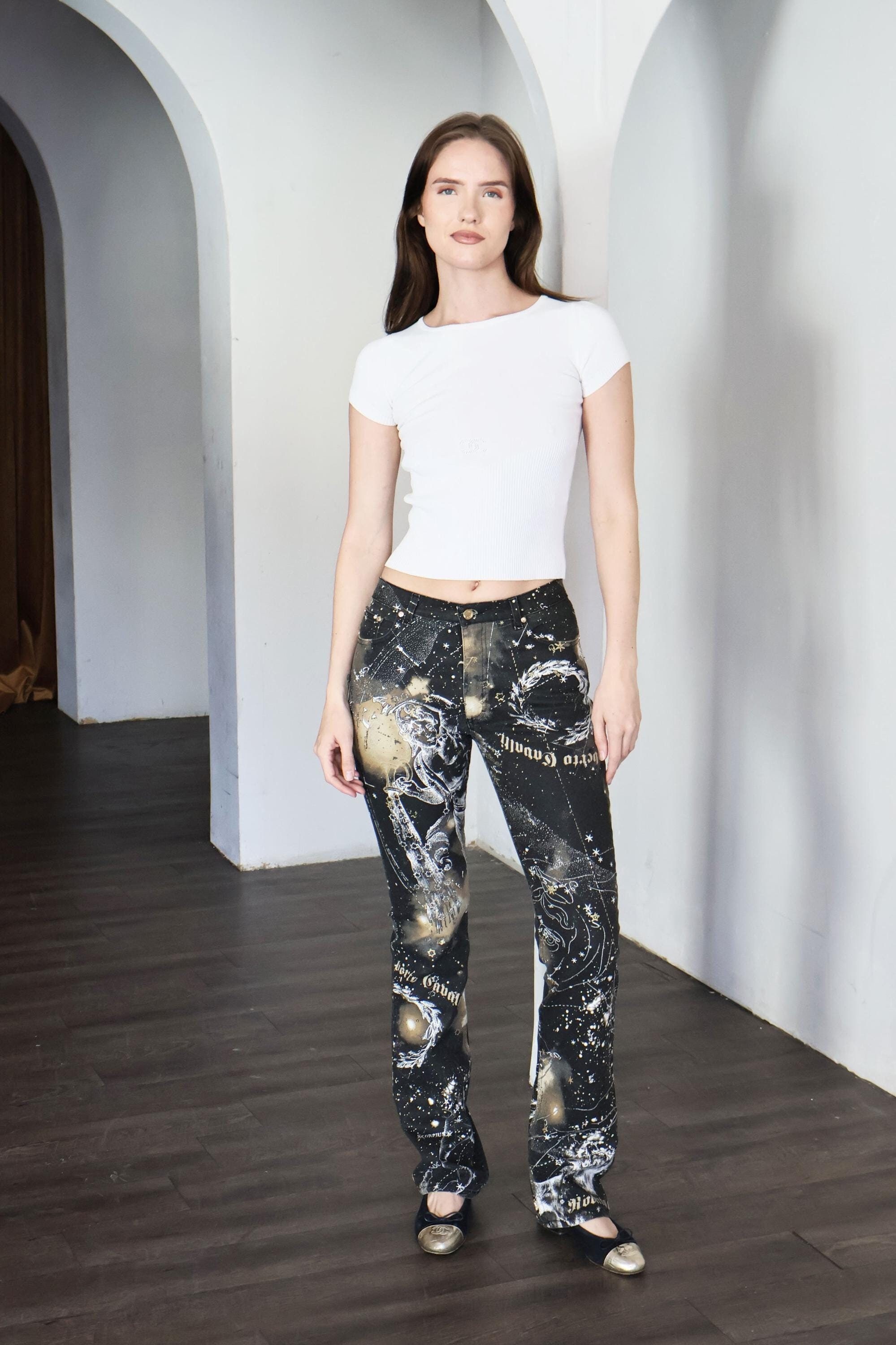 Roberto Cavalli ダメージデニム Jeans With Contrasting Discoloration Detailing in Dark blue