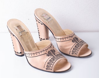 Chelsea woven cap toe pump shop