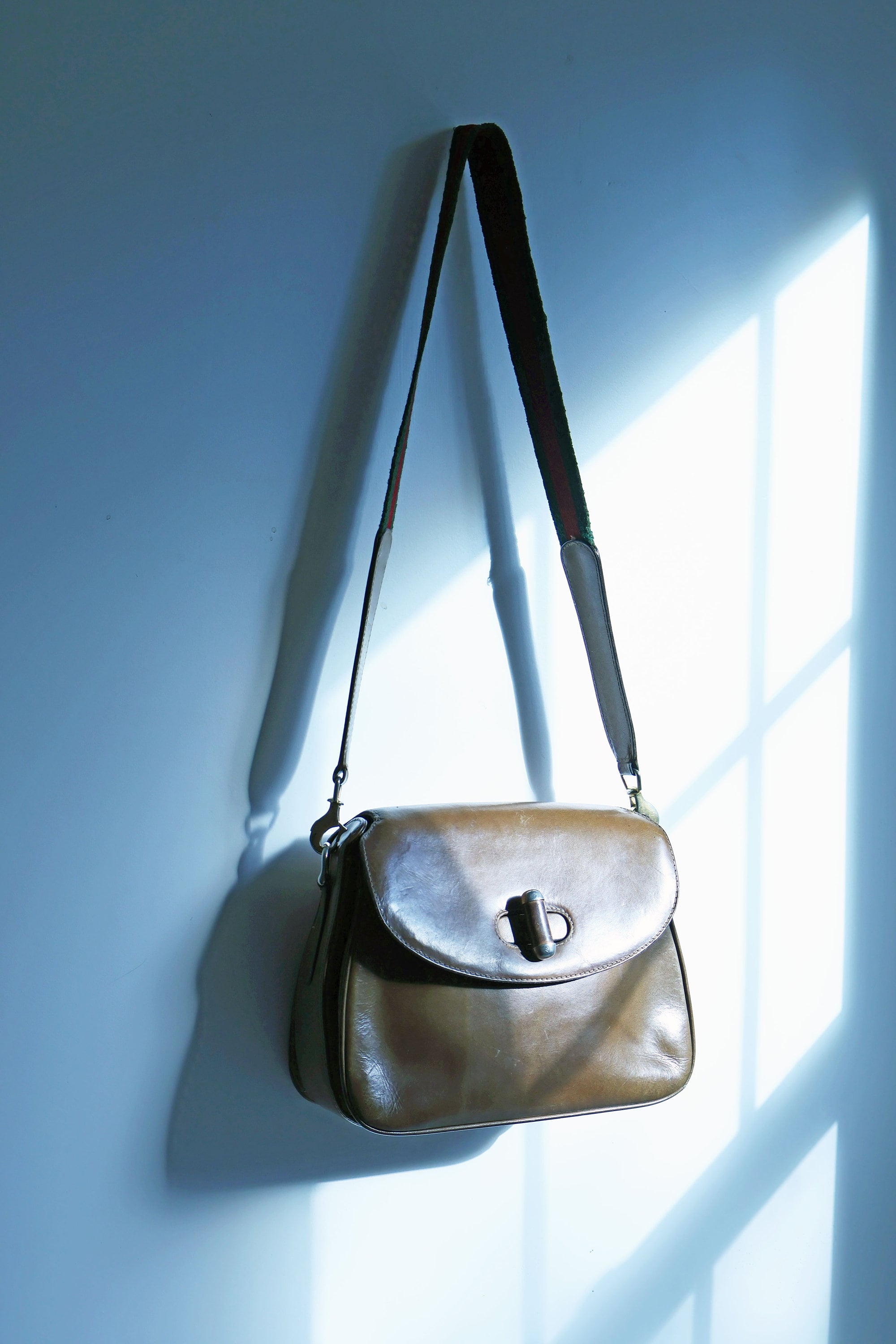 Bamiki　グッチ　Lsize Vintage GUCCI 60s 1947 Brown Leather Bamboo Turn Lock Bag