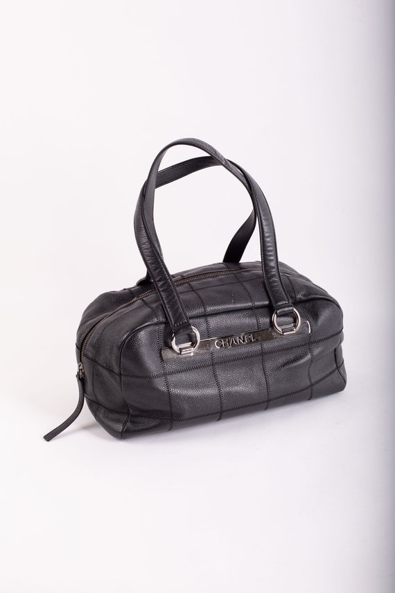 Vintage CHANEL Y2K Caviar Chocolate Bar Bag in Black Silver Bowler East West Metal Logo Plaque Mini Duffle Etsy