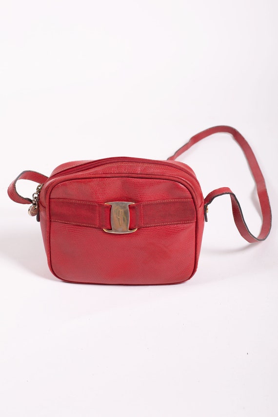 Vintage Salvatore Ferragamo Vara Bow Crossbody in Red… - Gem