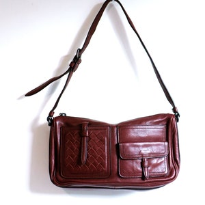 Bottega Veneta Bordeaux Leather Multi Pocket Baguette Bag with Intrecciato Pocket Detail Woven Burgundy Maroon Red 90s Y2K image 4