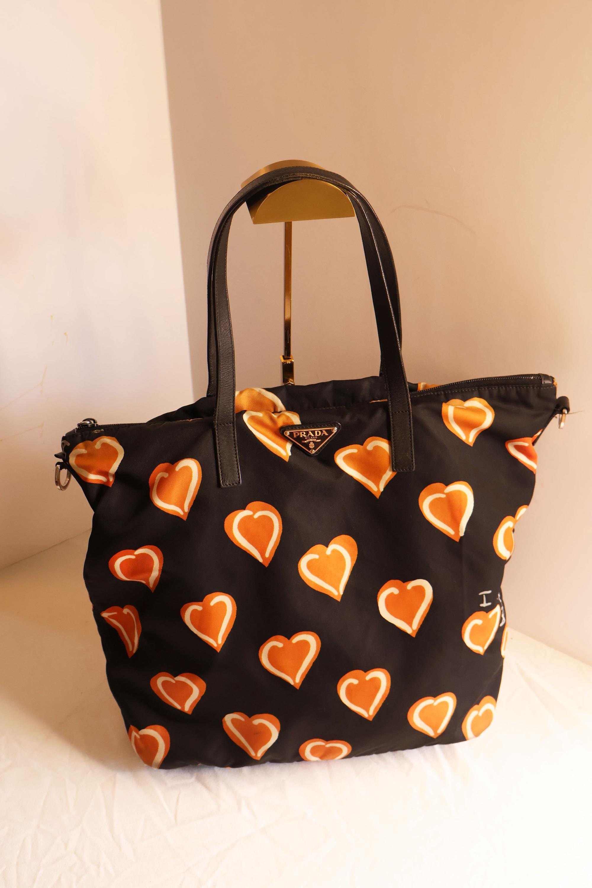 Vintage PRADA Black Nylon Tessuto Stampato Saffiano Heart Print 2