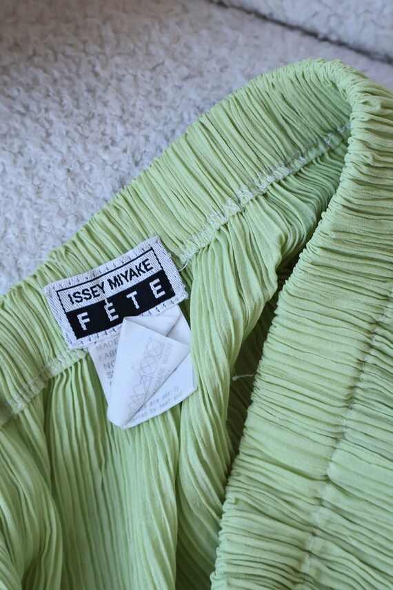 Vintage Issey Miyake FETE Plissé Skirt: Lime Green Poly, Elastic