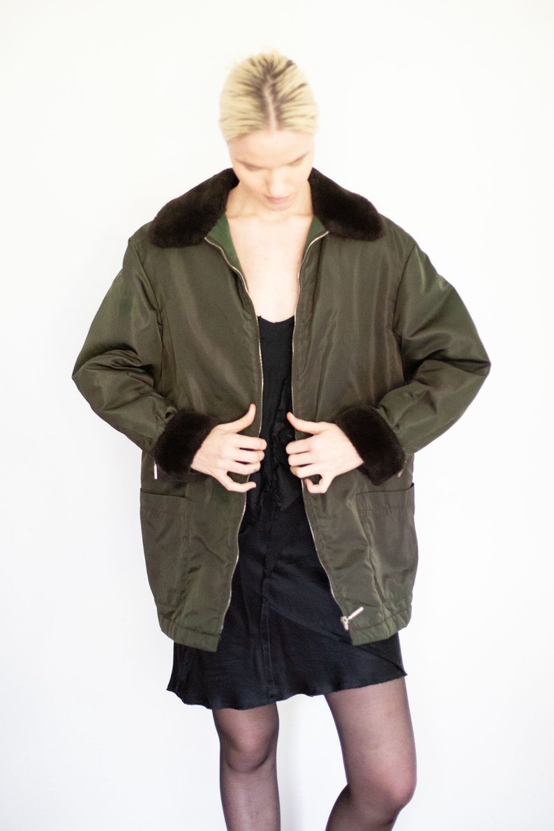 Vintage ICEBERG Army Green Shearling Bomber with Embroidered Deer at Back Bambi 90s Flight Jacket IT 42 S M L image 4