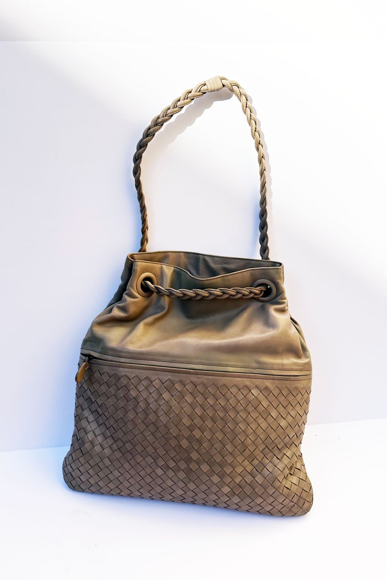 Bottega Veneta Nude Intrecciato Leather Convertible Shoulder Tote Bag with Braided Strap Woven Minimal Beige 90s image 3