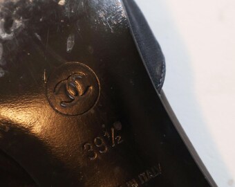 Vintage CHANEL 1990s Black Nylon + Patent Two Tone Suede Slingback