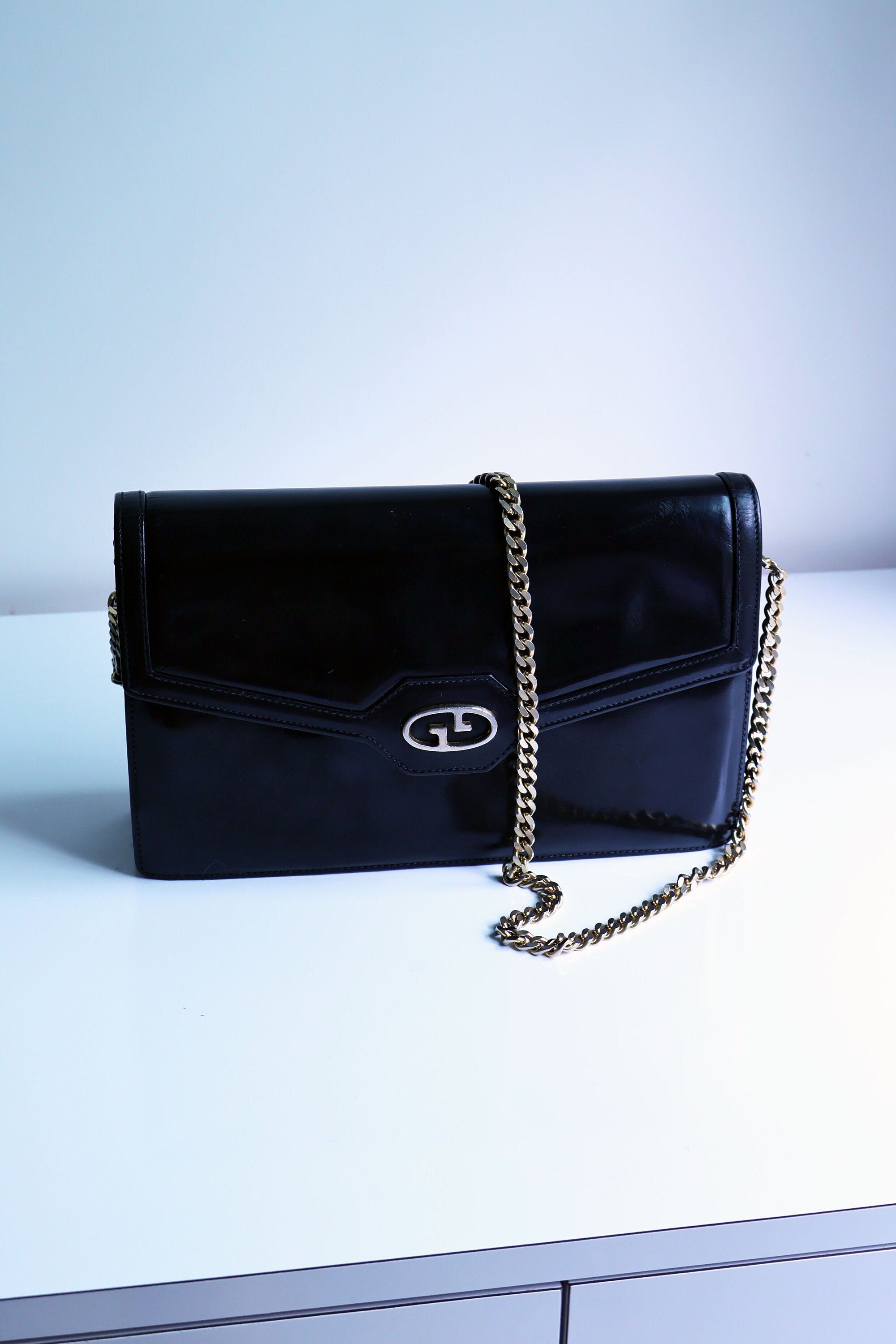 Vintage GUCCI 1970s Black Shiny Leather Chain Strap Vintage GUCCI 1970s Black Shiny Leather Chain Strap