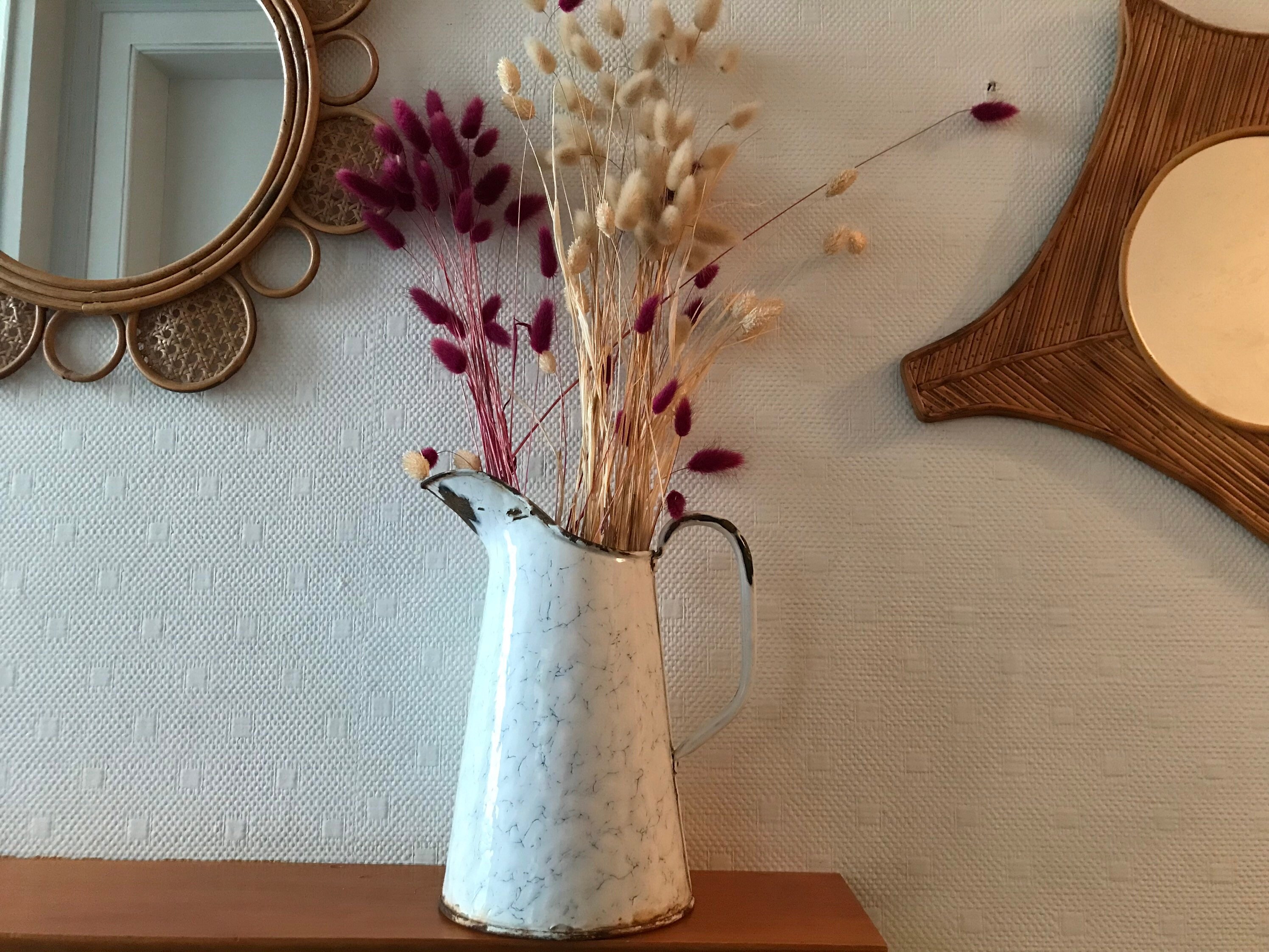 Ancien Pot Broc Pichet en Émail, Blanc Marbré, Émaillée, France, French, Années 50, Vintage Rétro Cu