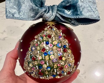 Elegant Traditional Heirloom Keepsake Christmas Tree Glass Ball Ornament, Hand Painted.  One of a kind!