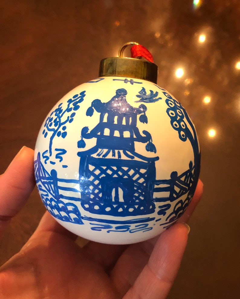 Chinoiserie Pagoda Christmas Ornament Blue /& White
