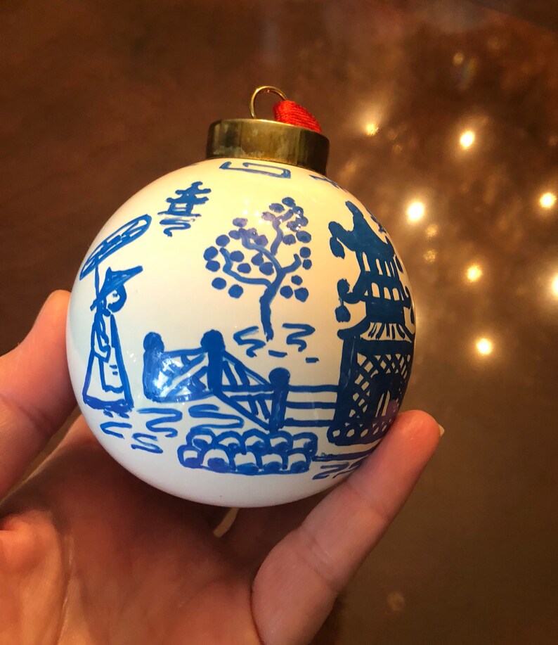 Chinoiserie Pagoda Christmas Ornament Blue /& White