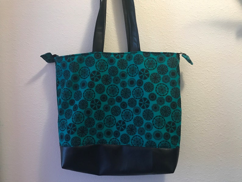 Ready to ship Teal with black circles tote with black vinyl bottom