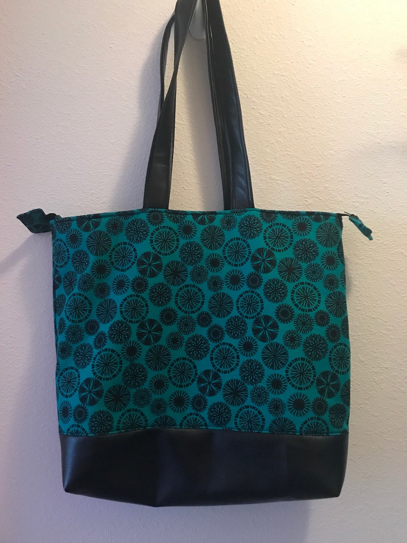 Ready to ship Teal with black circles tote with black vinyl bottom