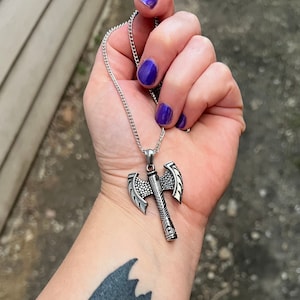 Battle ax necklace, Labrys necklace, women’s warrior necklace