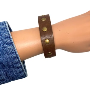 Gold metal, brown bracelet, leather cuff bracelet, leather bracelet