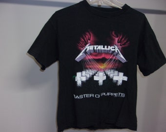 Vintage 90s Metallica Tee Shirt(size small)