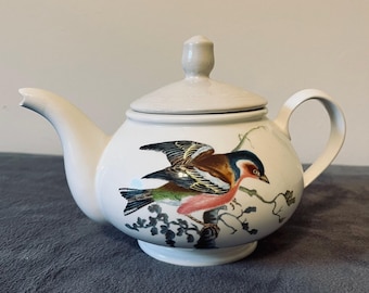 RARE Portmeirion Birds of Britain TEAPOT Bullfinch Kingfisher Antique Dishware