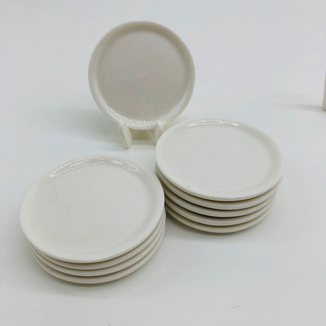 5 Pieces Miniature White Ceramic Tray 45 Mm ,miniature Plate 5 Pieces Miniature White Ceramic Tray 45 Mm ,miniature Plate