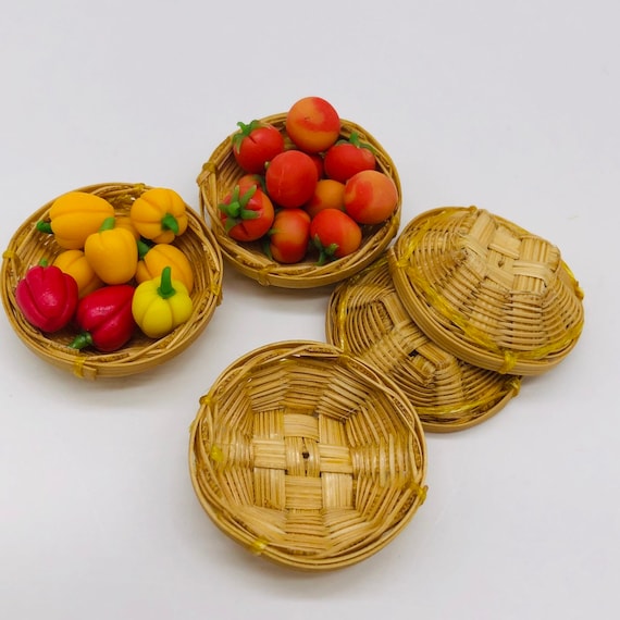 Lot de 8 paniers osier pour vitrine ou maison de poupée - Loisirs créatifs