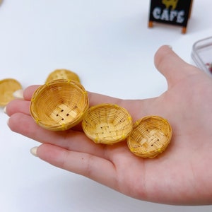 5, 10 sztuk Miniaturowy koszyk wiklinowy, Miniaturowy koszyk, Miniaturowy domek dla lalek i dekoracja