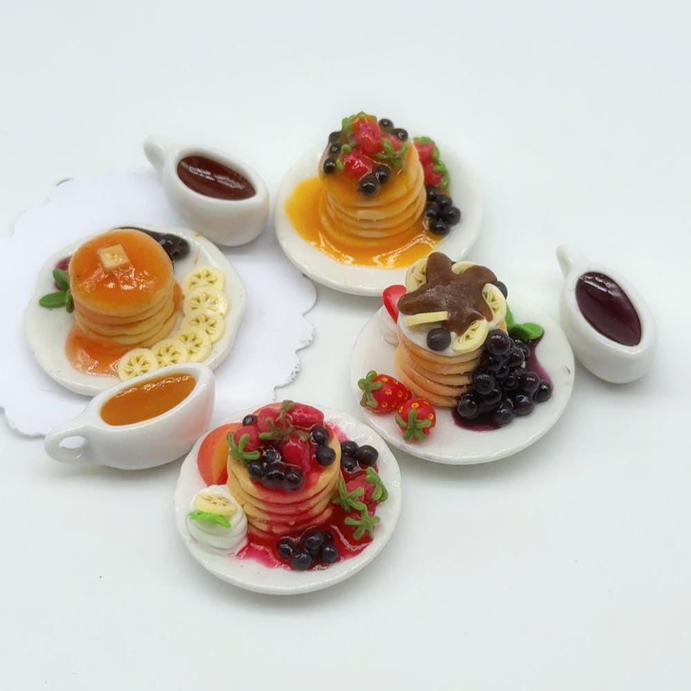 7 pieces Miniature Pancake with Gravy ,Miniature Fake Food,Miniature Sweet, Dollhouse cake, Dolls and miniature 1:12