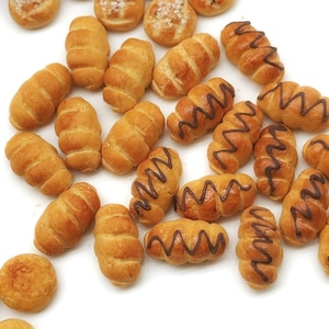Set de pan en miniatura: Panadería de arcilla polimérica, comida para casa de muñecas (10 piezas)