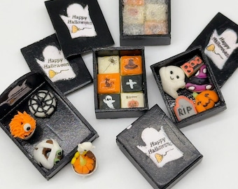 Miniatur Kekse Halloween aus Ton mit Box für Puppenhaus 1:12