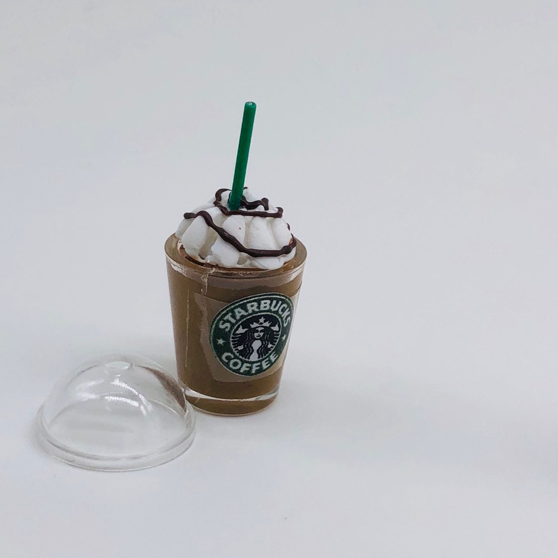 4x Dollhouse Miniature Starbucks Mixed Cups – Tiny Must Haves