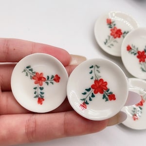 10 pieces Miniature Ceramic plate 33 mm paint decorate for dolls house collection.