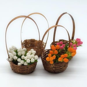3 Miniature Wicker Baskets: Dollhouse Decor (30mm)