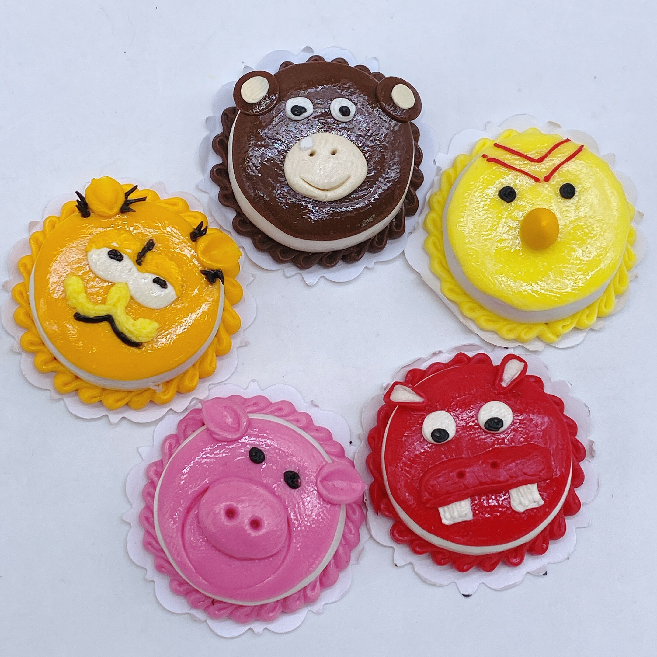 5 Stück Miniatur süße Tier Kuchen dekorieren für Puppenhaus | Etsy