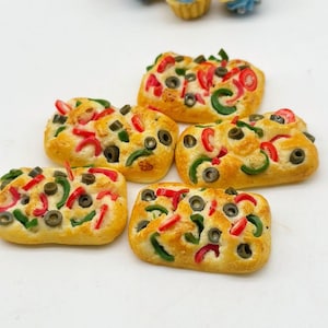 5 pieces Miniature Focaccia Bread,  Miniature Bakery, Miniature Sweet Dolls