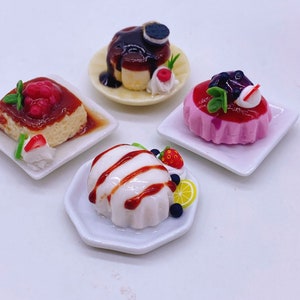 Miniature mini pudding Cake, Miniature sweet Cake, Fake Food, Dollhouse 1:12