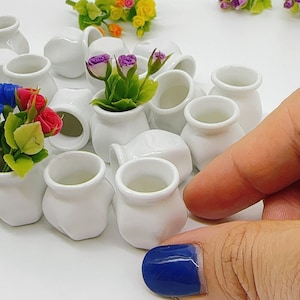 10 stycken miniatyr vit keramikvas, miniatyrkruka, miniatyr älvträdgård skala 1:12