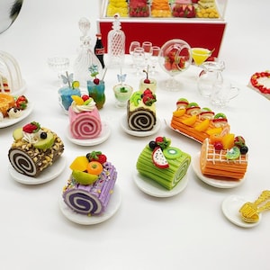 Set Miniature roll cake made clay, Miniature Fake Cake, Miniature Bakery, Dollhouse cake, Dolls and miniature 1:12