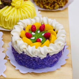 Miniature Fake Cake,Miniature sweet,Dollhouse cake,Dolls and miniature