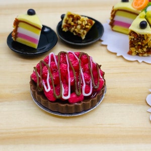 Miniature Pie,Miniature Fruit Cake,Miniature Bakery,Miniature Sweet,Dollhouse cake,Dolls and miniature,miniature jewelry