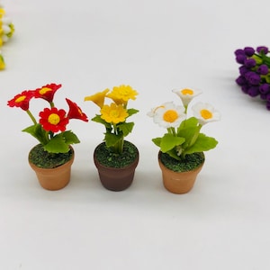 3 pieces Miniature flower in pot for fairy garden