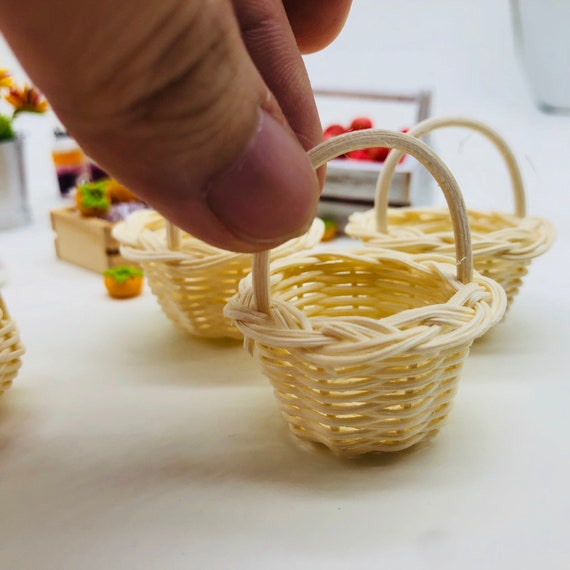 Crisp Basket Dollhouse Miniatures Supply Bakery Kitchen 10 Small Wicker Bread