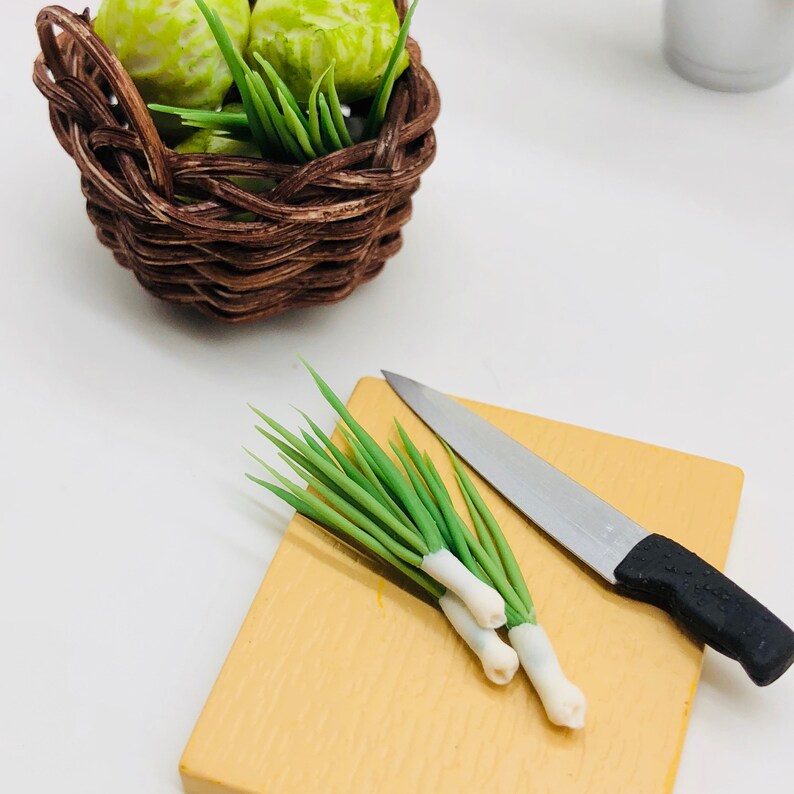 6 pieces Miniature Spring Onion 1/12 scale Dollhouse Kitchen Etsy