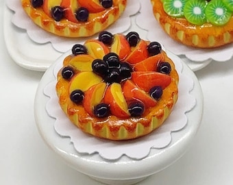Miniature Apple pie, Miniature Fruit tart, Miniature Fake Bakery,Miniature Sweet, Dollhouse cake,Dolls and miniature 1:12 scale