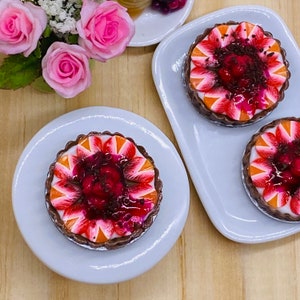 Tarta miniatura, comida falsa en miniatura, panadería en miniatura, dulce en miniatura, pastel de casa de muñecas, muñecas y miniatura, joyas en miniatura