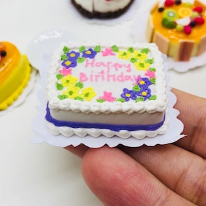 Miniature Happy Birthday Cake, Miniature fake cake, Dollhouse cake, Dolls and miniature