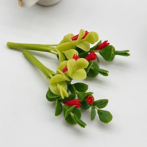 5 pieces Miniature red flower air dry clay for garden dollhouse 1:12 scale