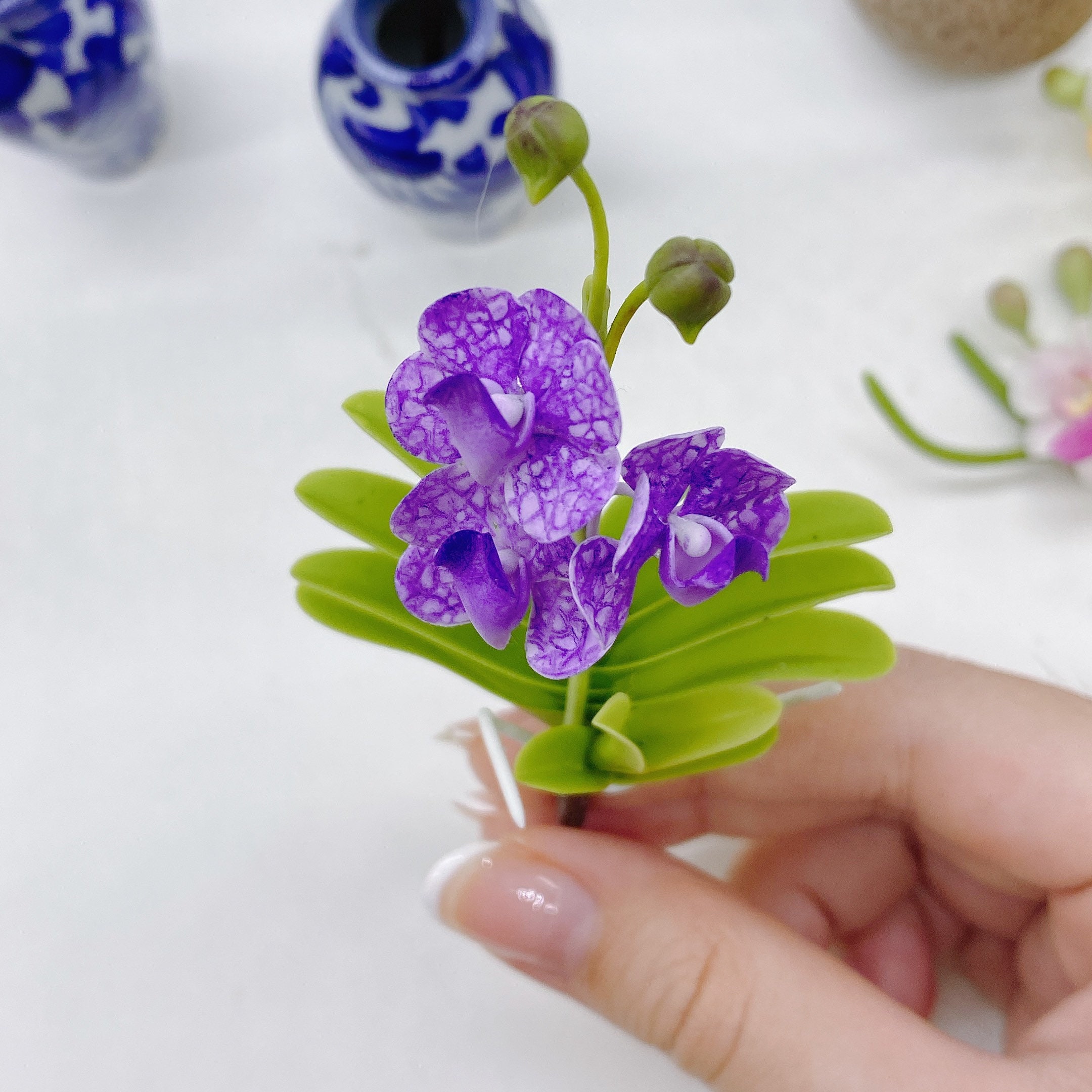 1:12 Maßstab Mauve Orchidee & Topf Puppenhaus Miniatur Garten Blumen Zubehör 29 