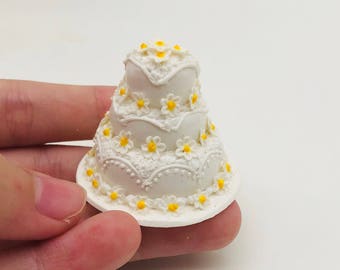 Miniature 3 Layer Wedding Cake, Miniature Sweet cake for Dollhouse