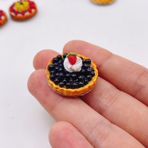 Miniaturowe ciasto owocowe, Miniaturowe ciasto owocowe, Miniaturowe wypieki, Miniaturowe słodycze, Tort domek dla lalek, Lalki i miniatury, Miniaturowa biżuteria 1:12